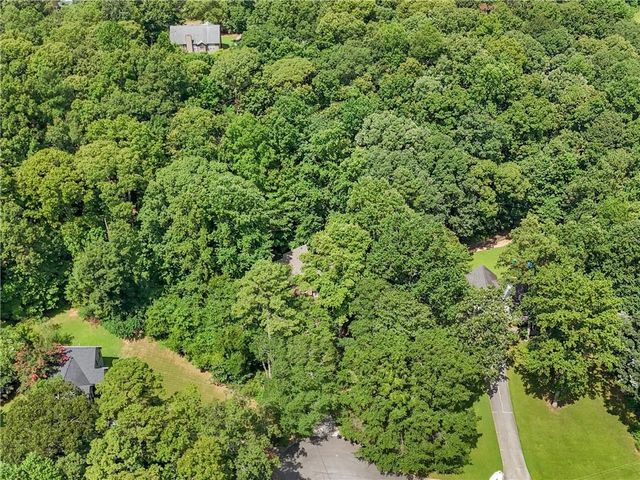 240 Briarcliff Place, Stockbridge, GA 30281