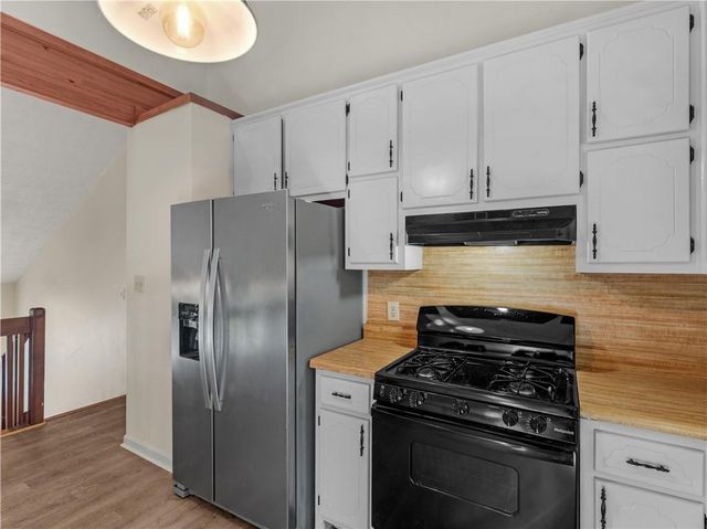 240 Briarcliff Place, Stockbridge, GA 30281