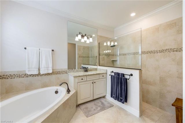 28062 Edenderry CT, Bonita Springs, FL 34135