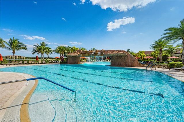 28062 Edenderry CT, Bonita Springs, FL 34135
