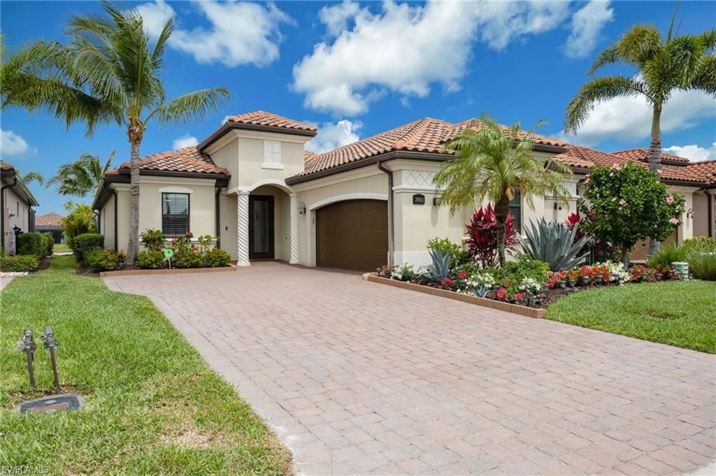 28062 Edenderry CT, Bonita Springs, FL 34135