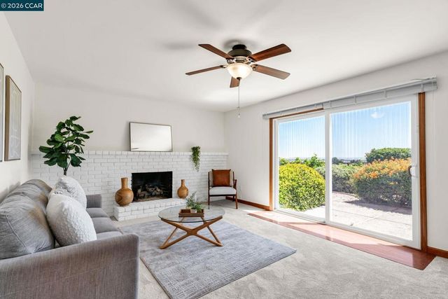 2240 Westwood Ln, Pittsburg, CA 94565