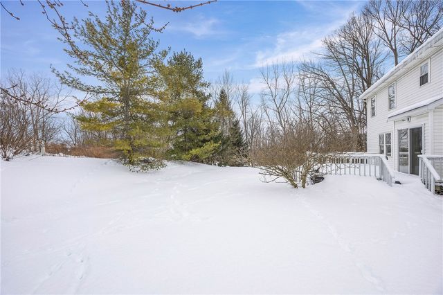 3500 View Pointe Drive, Walworth, NY 14502