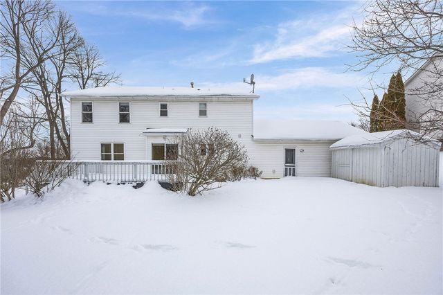 3500 View Pointe Drive, Walworth, NY 14502