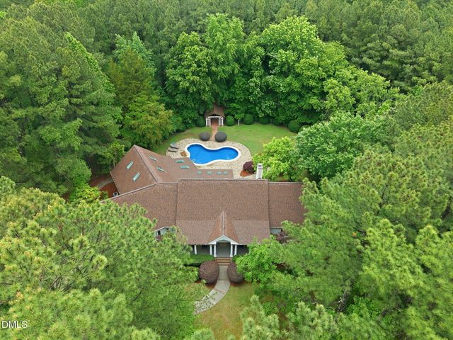 3609 Brackenridge Lane, Fuquay Varina, NC 27526