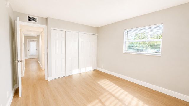 433 SAXONY J Way, Delray Beach, FL 33446