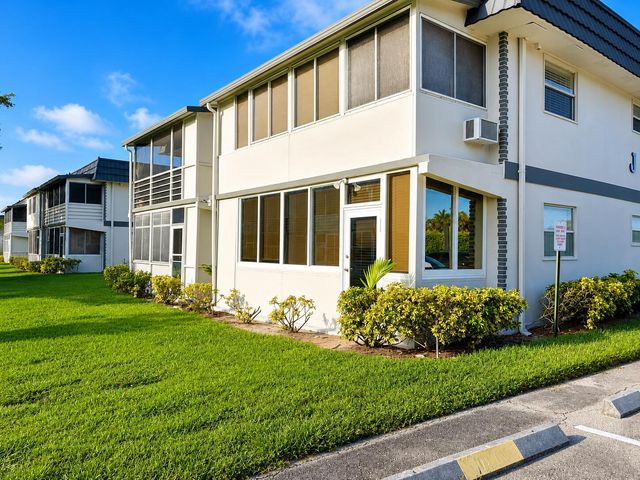 433 SAXONY J Way, Delray Beach, FL 33446