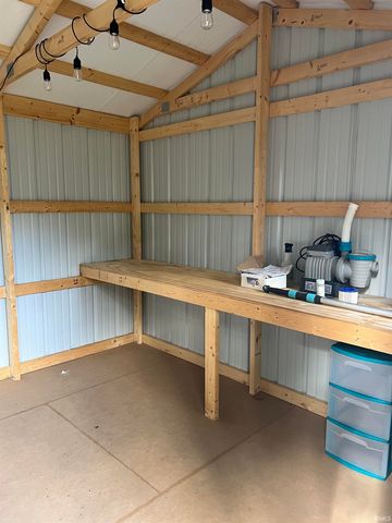 1900 Cass Avenue, Evansville, IN 47714