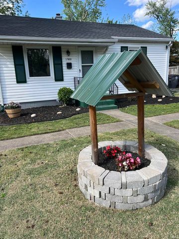 1900 Cass Avenue, Evansville, IN 47714