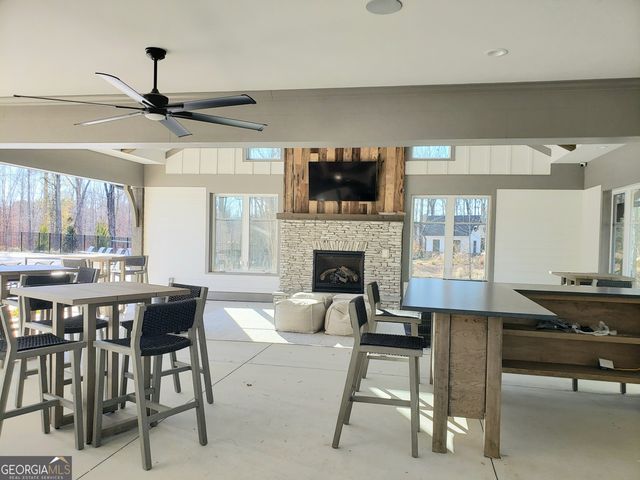 225 Storm Lane, Hoschton, GA 30548