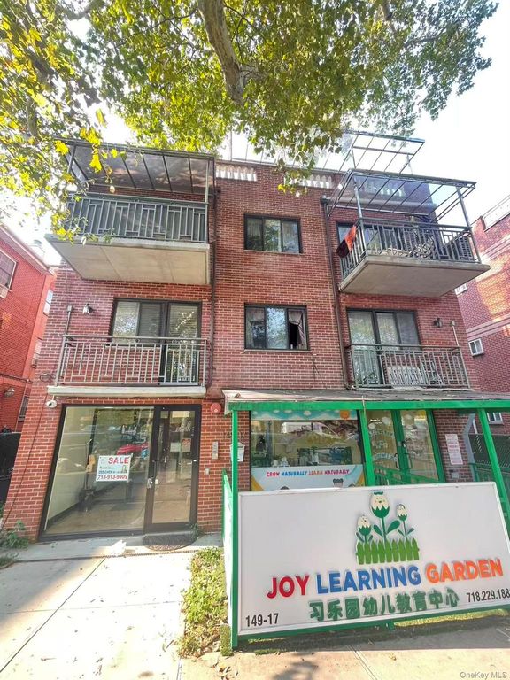149-17 Sanford Avenue 4A, Flushing, NY 11355 — exterior