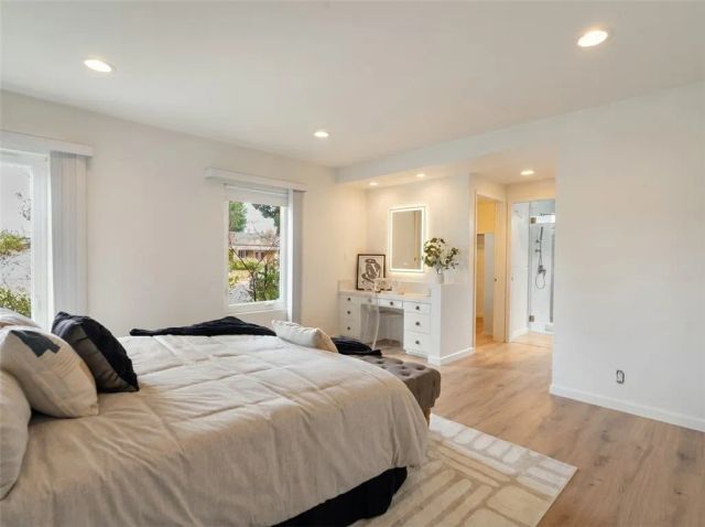 18931 Mayall Street, Northridge, CA 91324