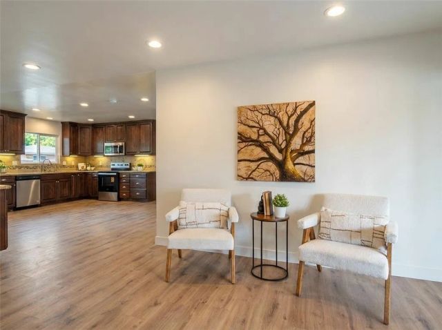 18931 Mayall Street, Northridge, CA 91324