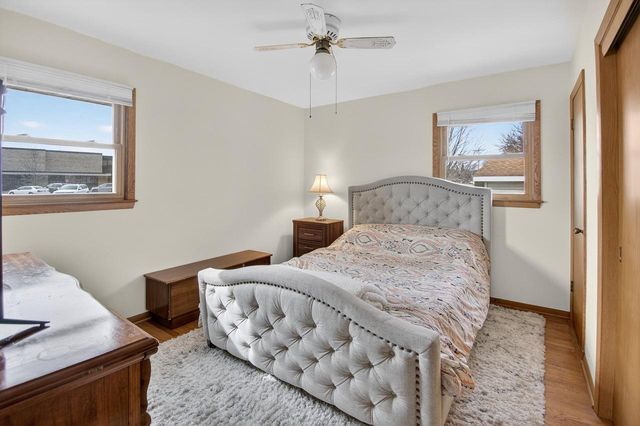 7954 45th AVENUE, Kenosha, WI 53142