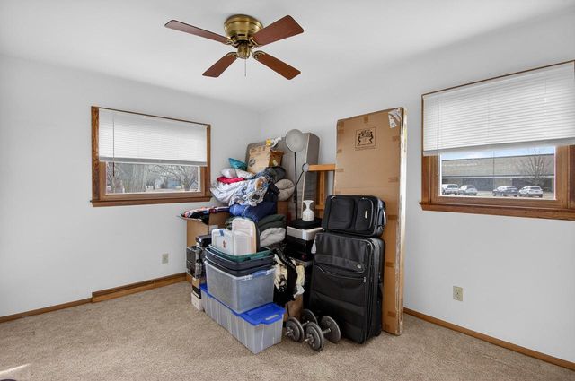 7954 45th AVENUE, Kenosha, WI 53142