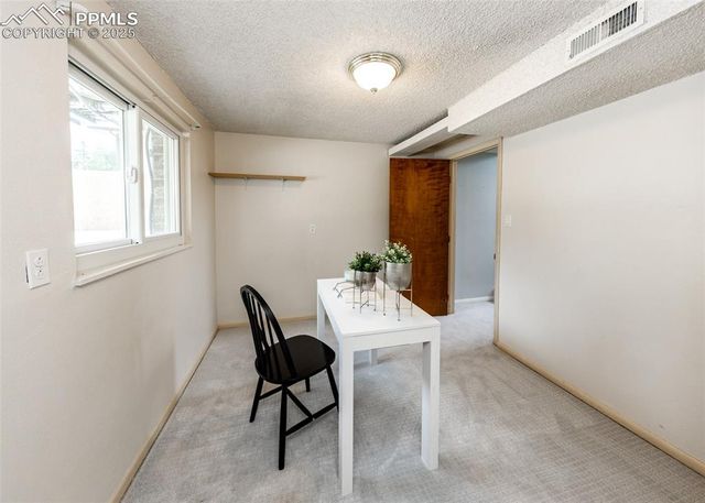 6530 President Avenue, Colorado Springs, CO 80911