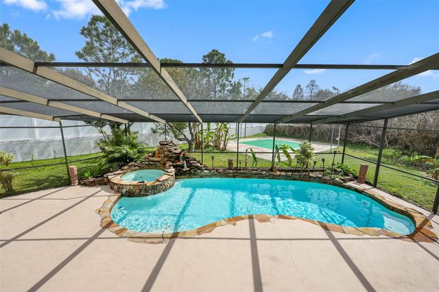 413 MANOR BOULEVARD, Palm Harbor, FL 34683