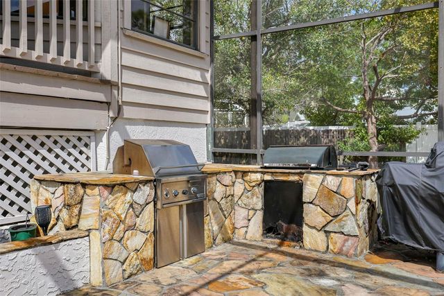 413 MANOR BOULEVARD, Palm Harbor, FL 34683