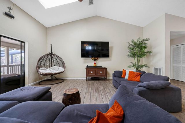 413 MANOR BOULEVARD, Palm Harbor, FL 34683