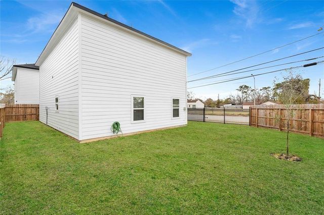6320 Laura Koppe Road, Houston, TX 77016