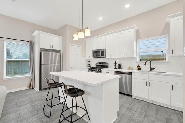 6320 Laura Koppe Road, Houston, TX 77016