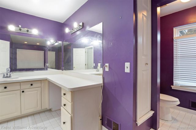 245 Cherry Grove Lane, Commerce Charter Township, MI 48390