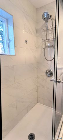 21B Hoydens Hill Road, Fairfield, CT 06824