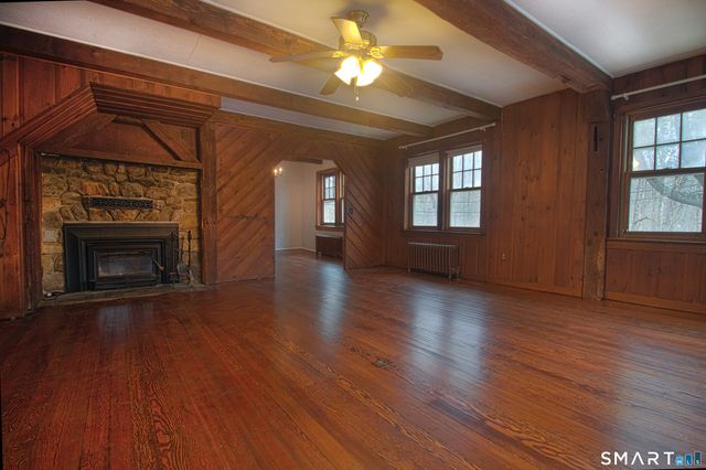 21B Hoydens Hill Road, Fairfield, CT 06824