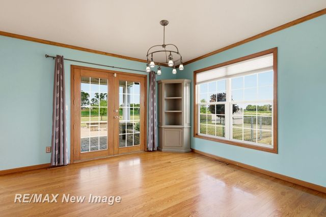 4881 N Gleaner Road, Freeland, MI 48623