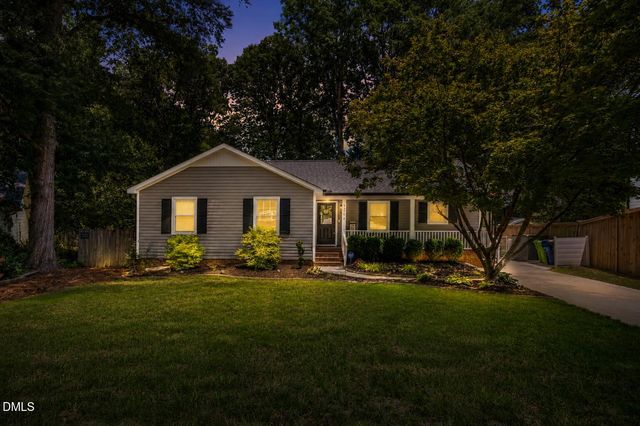 5204 Badham Place, Raleigh, NC 27609
