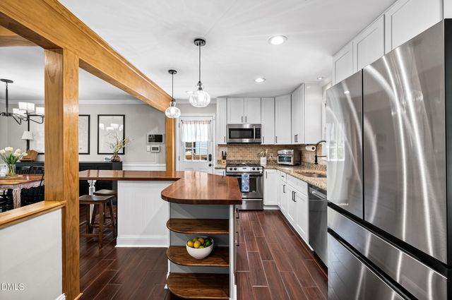 5204 Badham Place, Raleigh, NC 27609