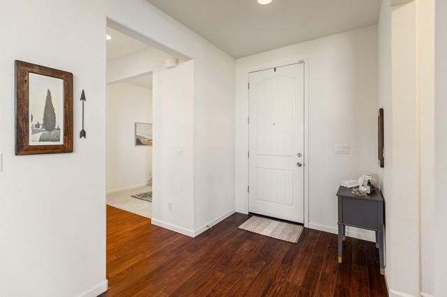 1148 Par Avenue, Lemoore, CA 93245