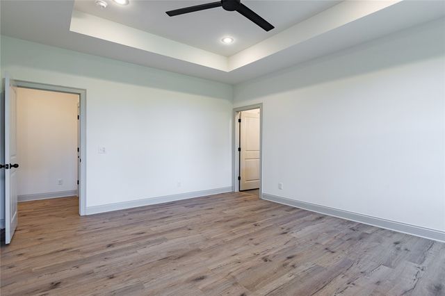 8 Strathdon Lane, Bella Vista, AR 72715