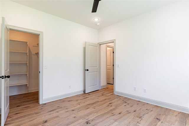 8 Strathdon Lane, Bella Vista, AR 72715