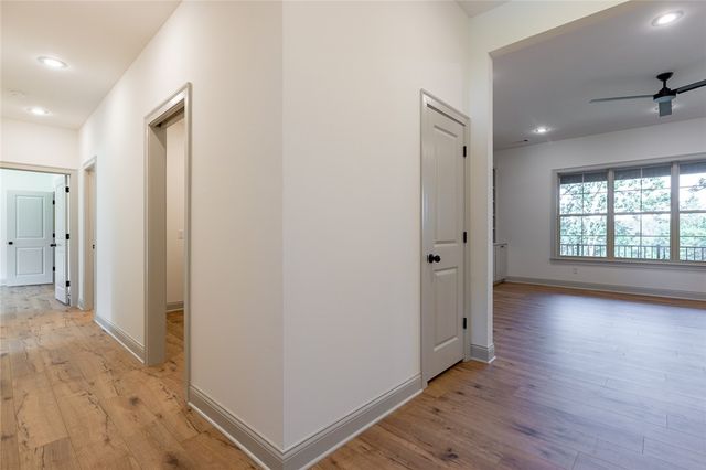 8 Strathdon Lane, Bella Vista, AR 72715
