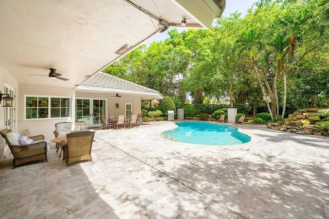 3010 Hampton Circle, Boca Raton, FL 33434