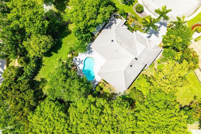 3010 Hampton Circle, Boca Raton, FL 33434