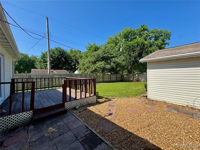 5513 Pontiac Drive, Fairview Heights, IL 62208
