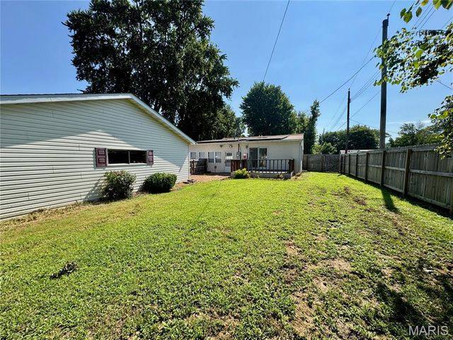 5513 Pontiac Drive, Fairview Heights, IL 62208
