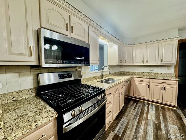 5513 Pontiac Drive, Fairview Heights, IL 62208