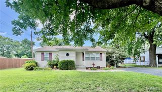 5513 Pontiac Drive, Fairview Heights, IL 62208