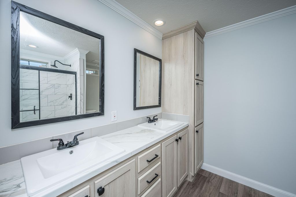 Image 11 of property listing at 106 Edgebrook Drive Drive, Summerville, SC 29486