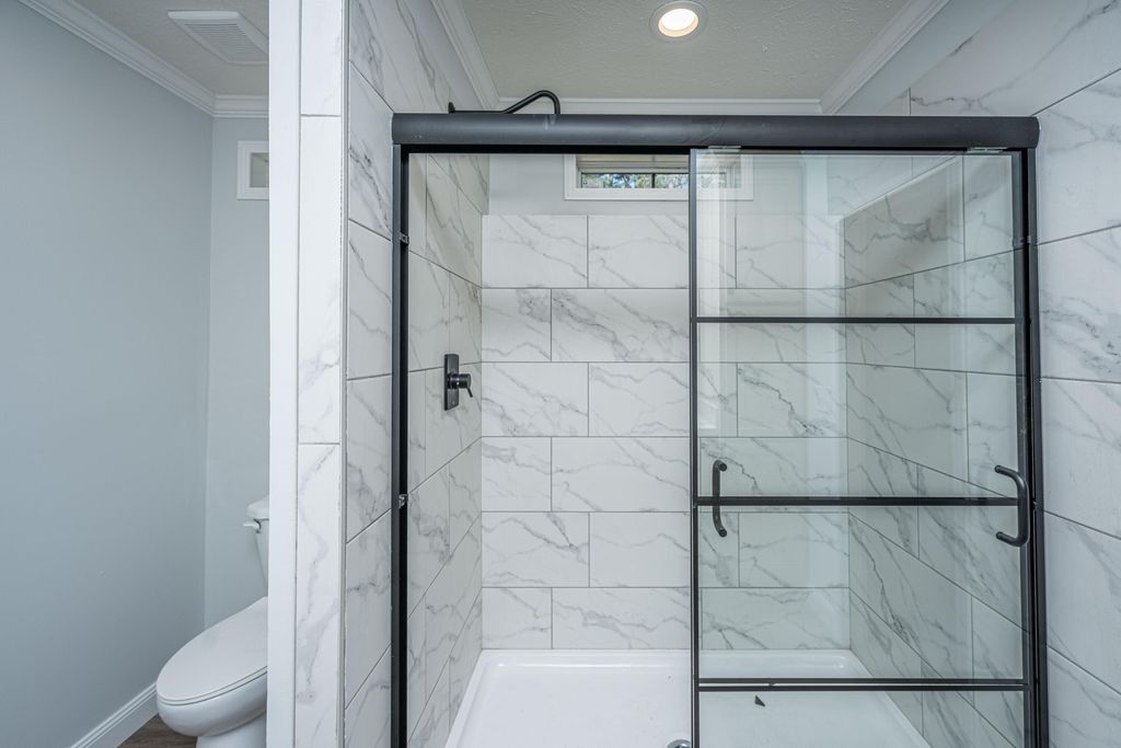 Image 12 of property listing at 106 Edgebrook Drive Drive, Summerville, SC 29486