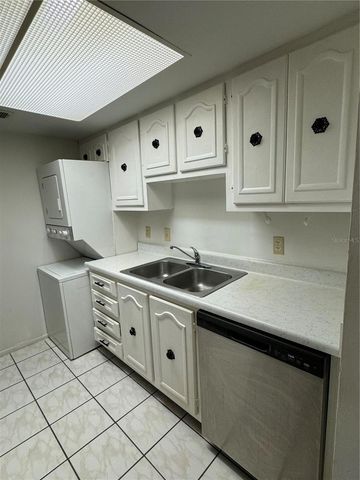 700 E AIRPORT BOULEVARD G4, Sanford, FL 32773