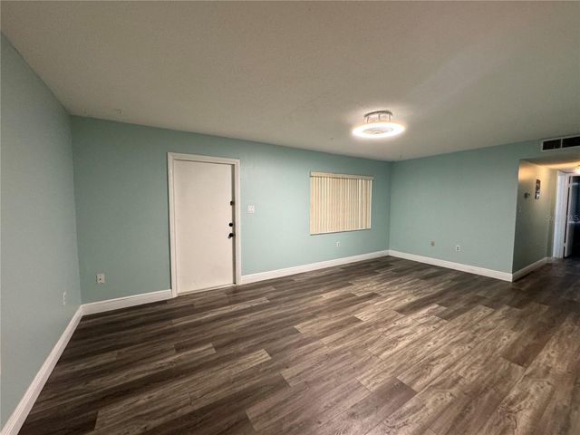 700 E AIRPORT BOULEVARD G4, Sanford, FL 32773