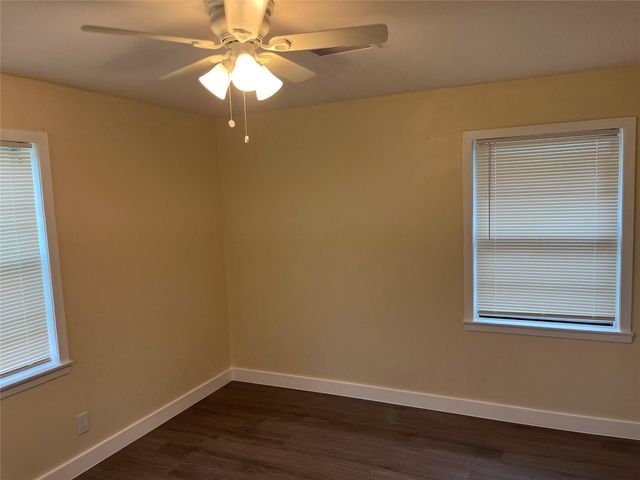 8730 Cowart Street, Houston, TX 77029