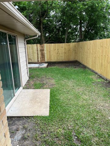 8730 Cowart Street, Houston, TX 77029