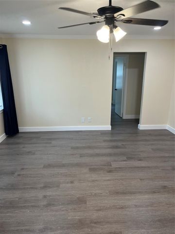 8730 Cowart Street, Houston, TX 77029