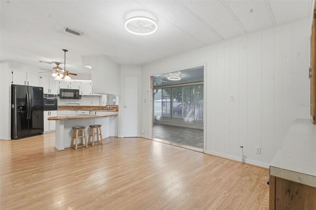 142 FLORENCE BOULEVARD, Debary, FL 32713