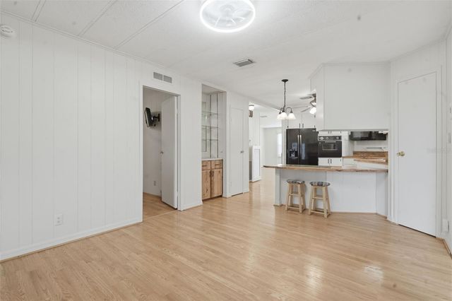 142 FLORENCE BOULEVARD, Debary, FL 32713